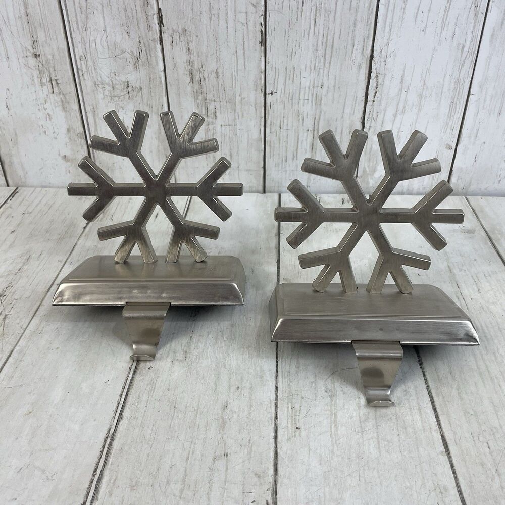 2 Metal Snowflake Christmas Stocking Holders Silver Tone